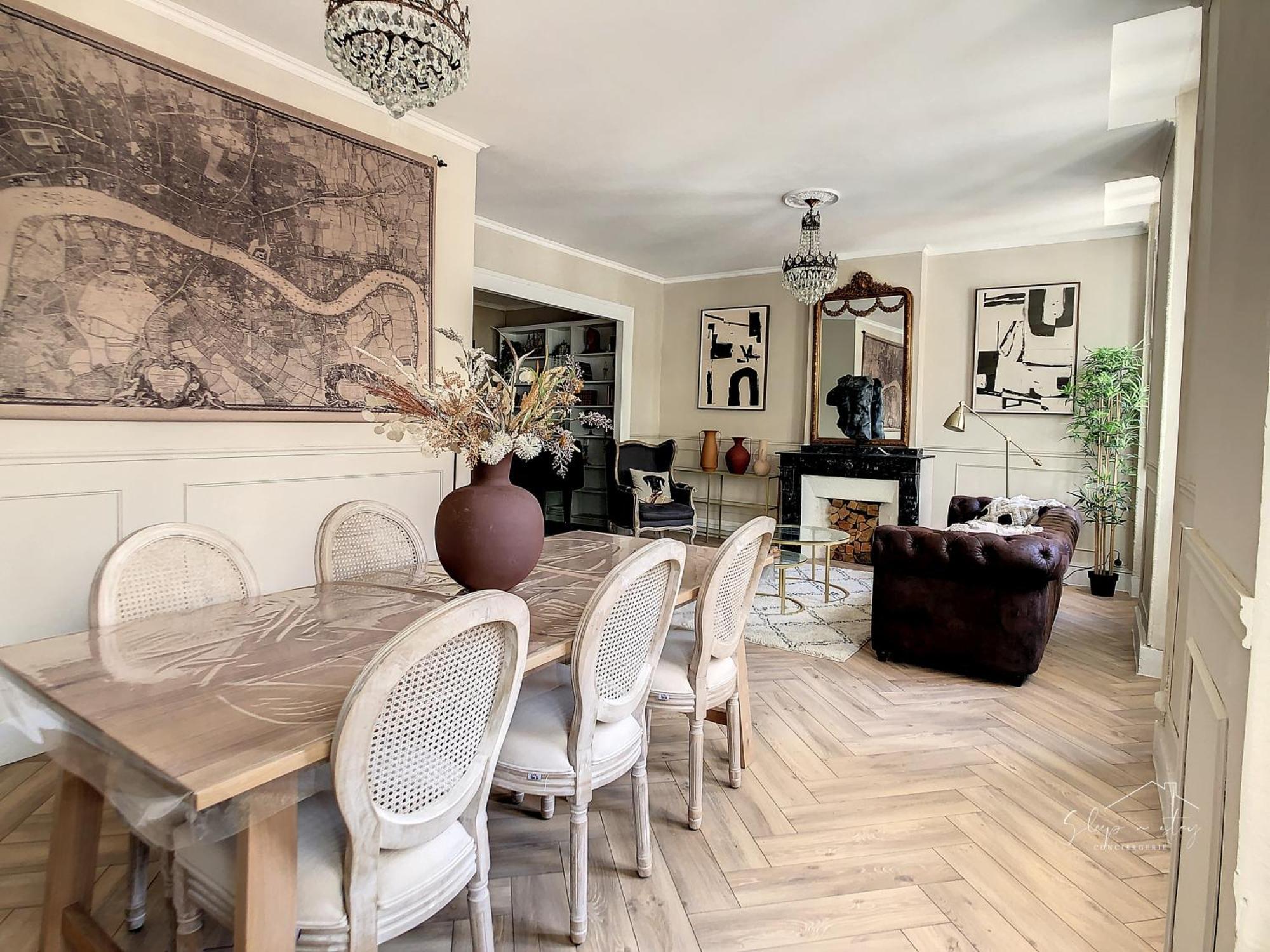 2 Bedrooms Apartment - Perfect For A City Getaway การ์กาซอน ภายนอก รูปภาพ