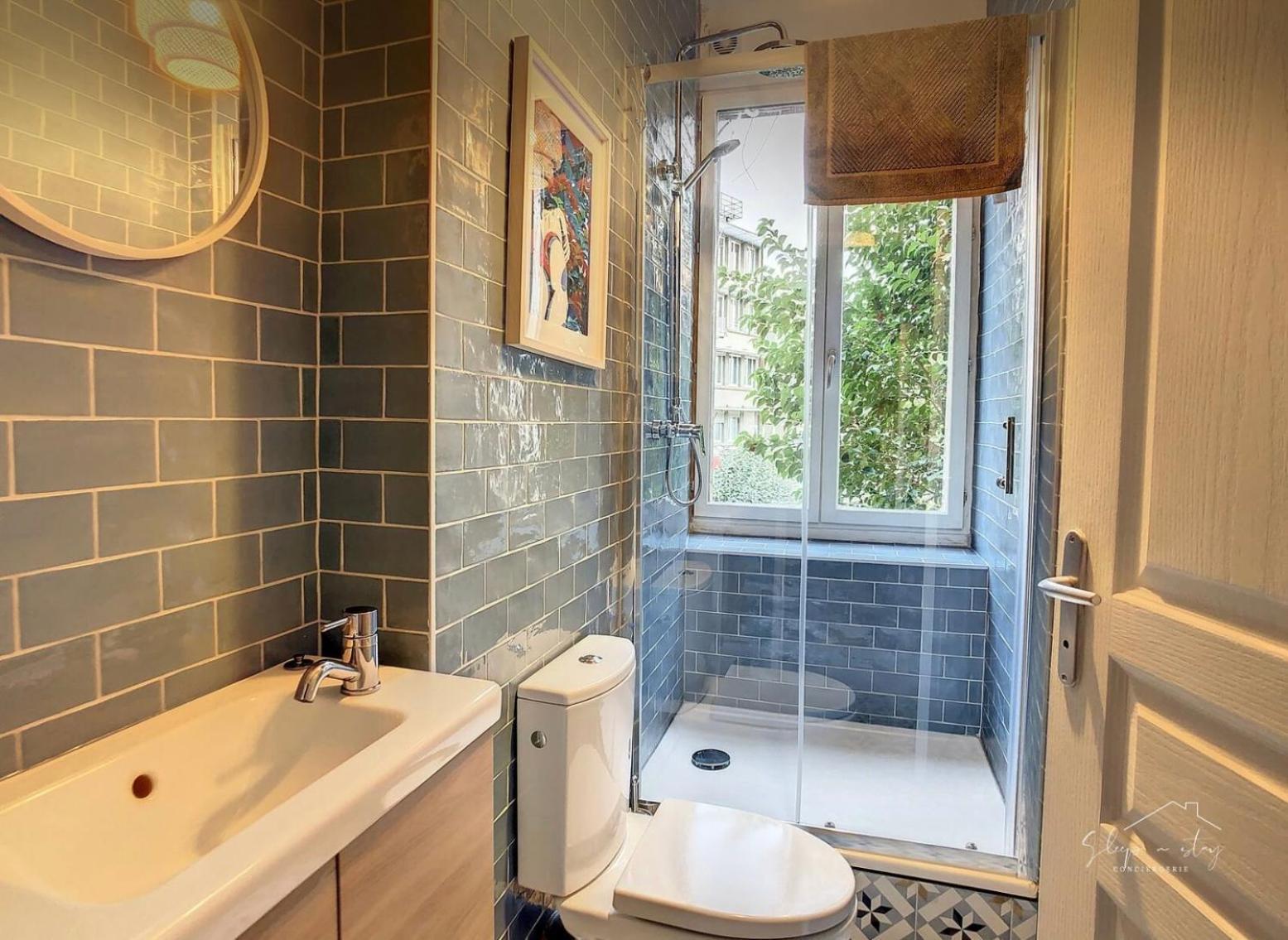 2 Bedrooms Apartment - Perfect For A City Getaway การ์กาซอน ภายนอก รูปภาพ